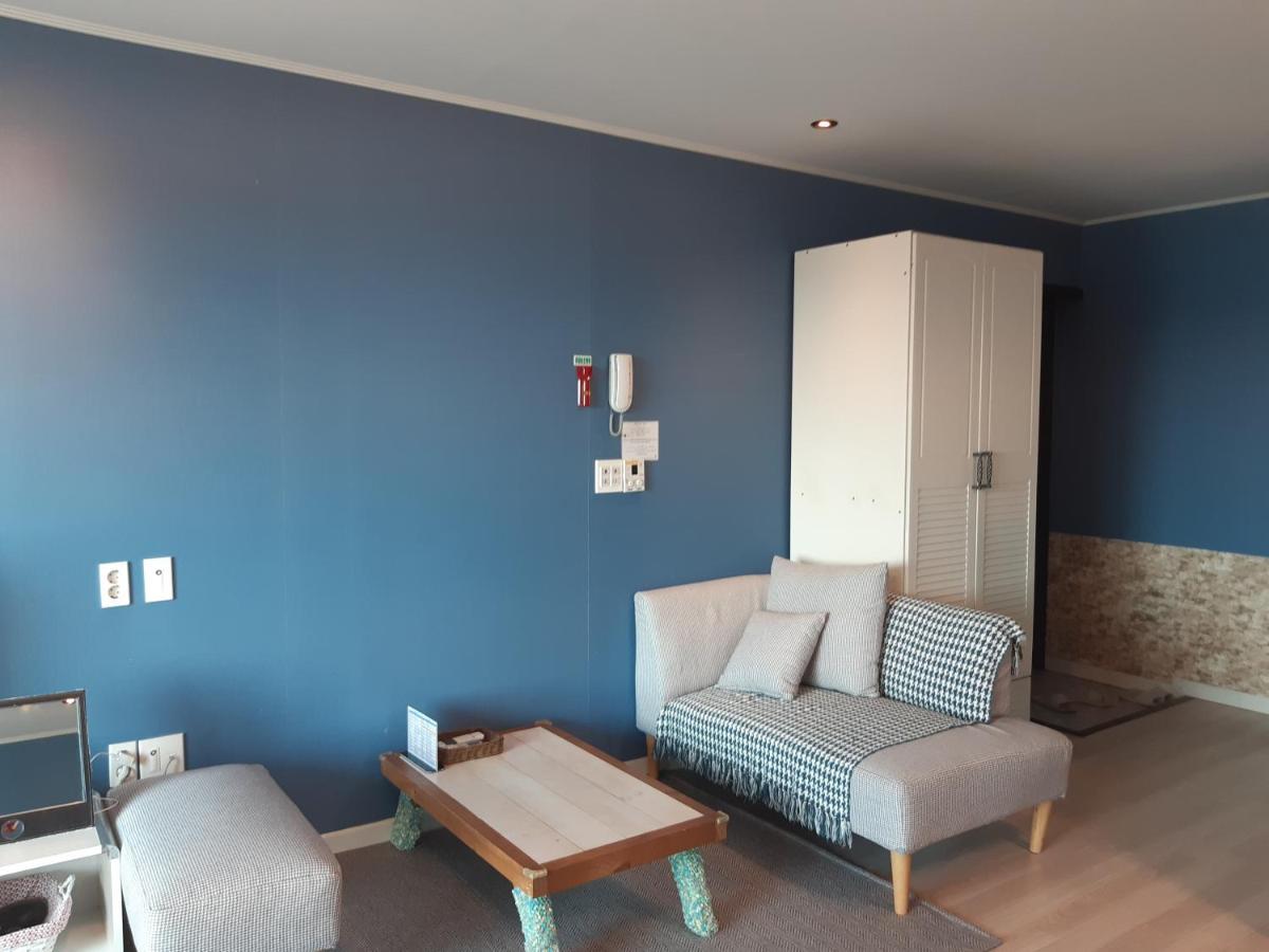 Jeju Gaviota Pension Εξωτερικό φωτογραφία