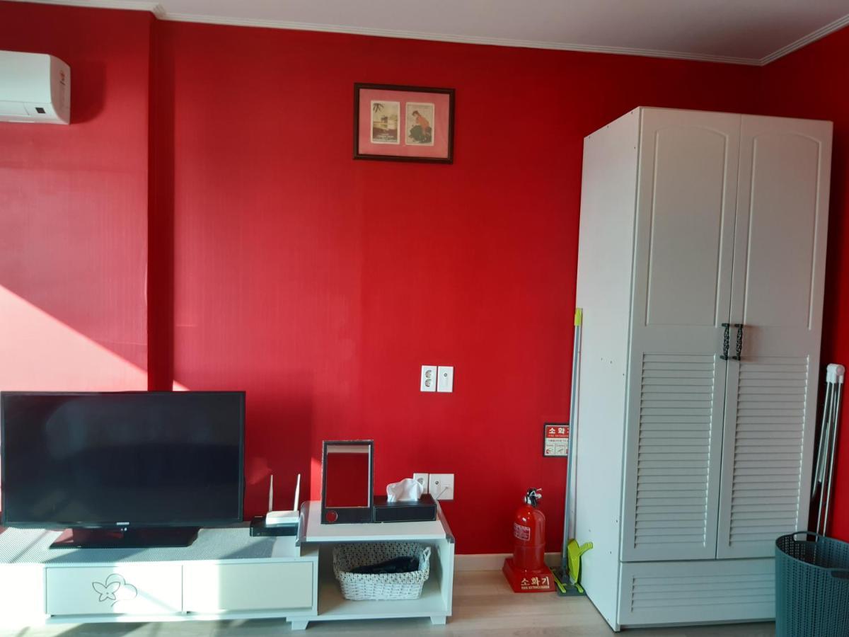 Jeju Gaviota Pension Εξωτερικό φωτογραφία