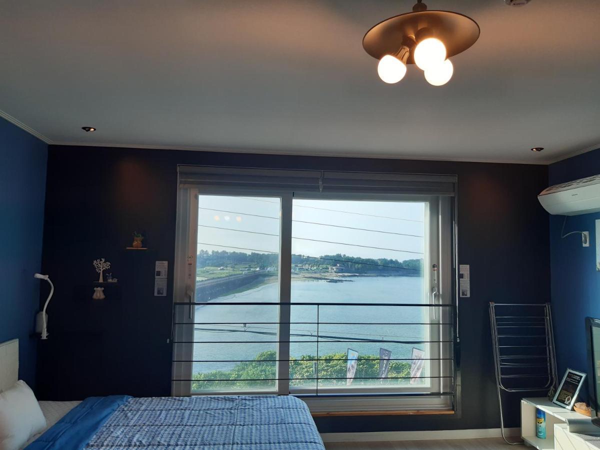 Jeju Gaviota Pension Εξωτερικό φωτογραφία